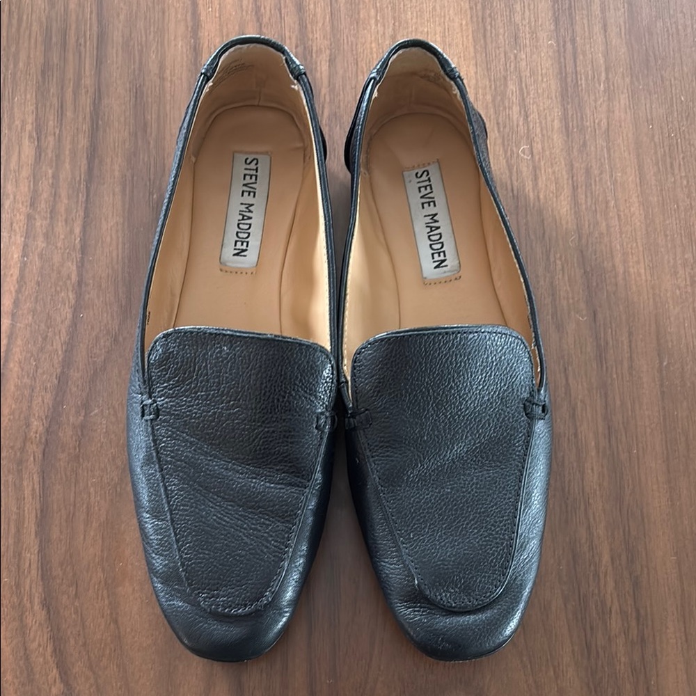 Steve Madden Black Leather Loafers